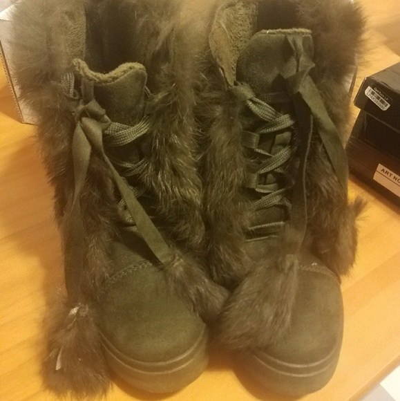 Henry Ferrera Forest Green Booties Size 8 - Picture 2 of 2